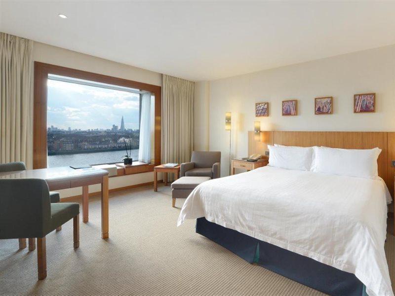 Canary Riverside Plaza Hotel London Bagian luar foto A room at the InterContinental London - The O2